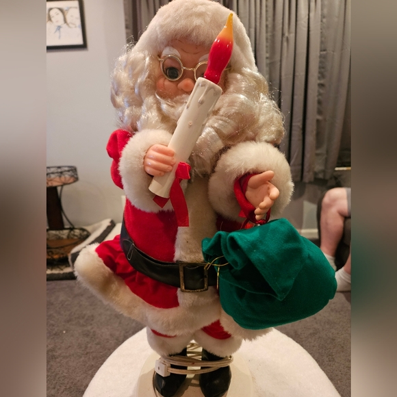 ANIMATED SANTA CLAUS - Picture 1 of 2